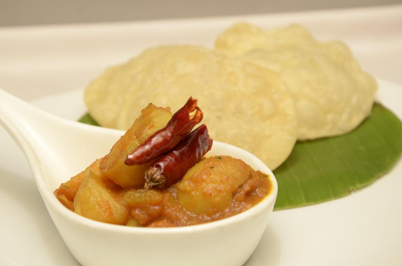 Calcutta Bungalow Bagian luar foto