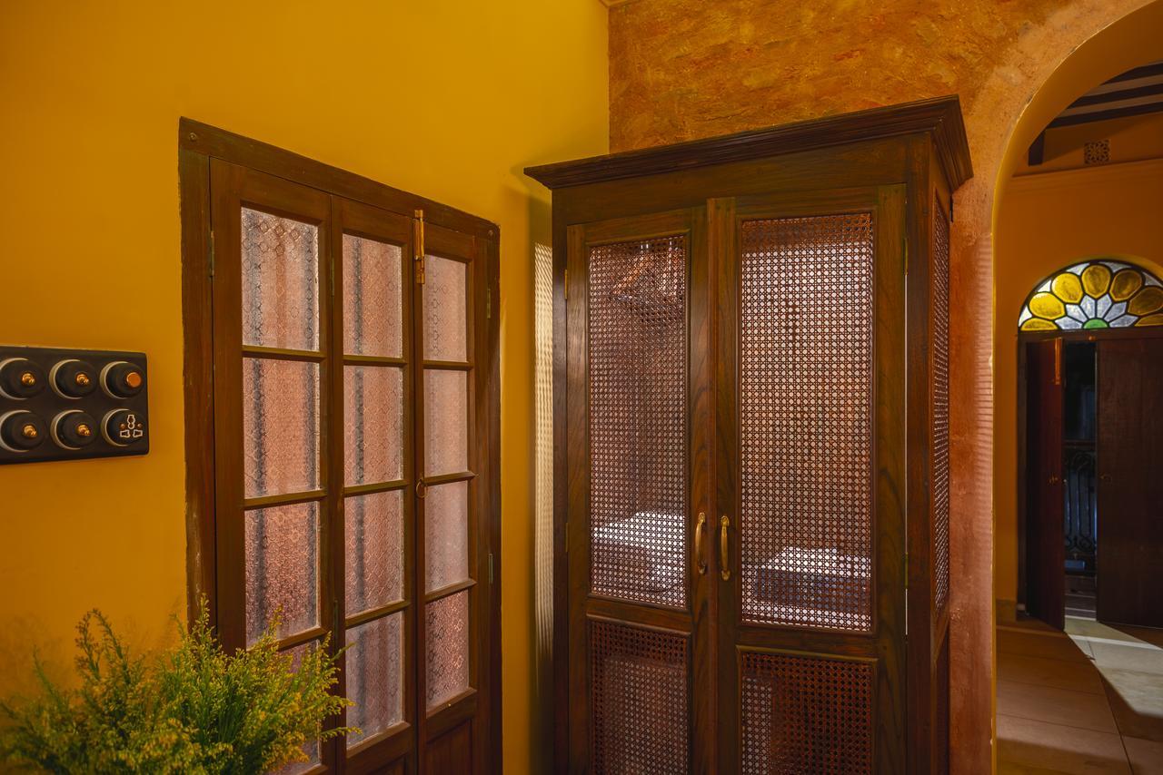Calcutta Bungalow Bagian luar foto