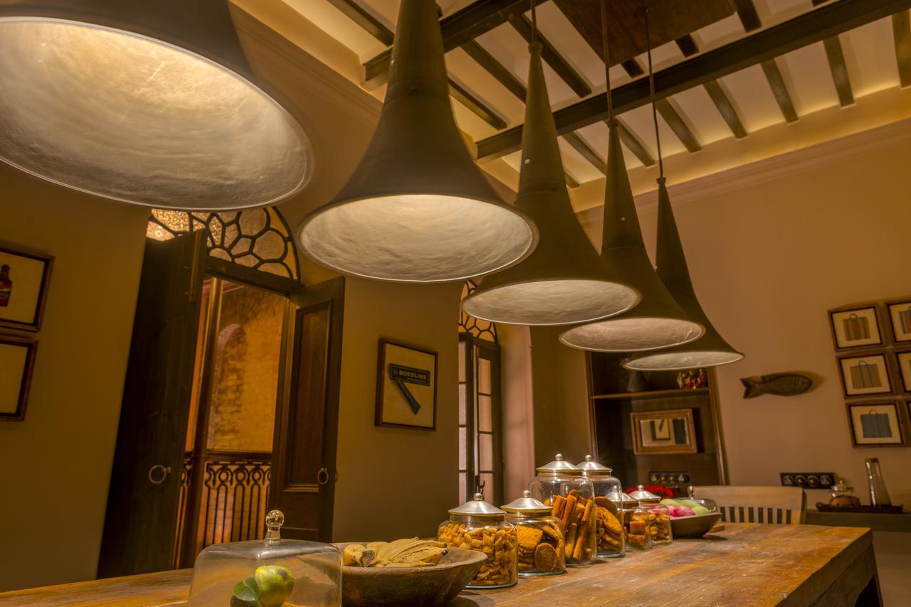 Calcutta Bungalow Bagian luar foto
